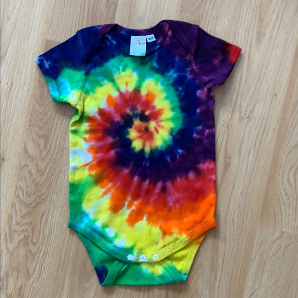 💔SOLD NBW tie-die onesie!